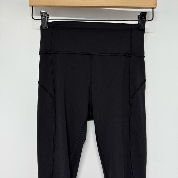 Lululemon | In Movement 7/8 Tight * Everlux 25” | Black | Size 4 - Picture 8 of 12